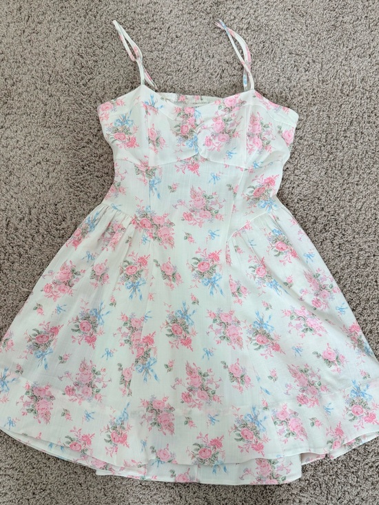 Altar'd State Dresses & Skirts - Altar'd State White Floral Spaghetti-Strap Mini Dress with Pink and Blue